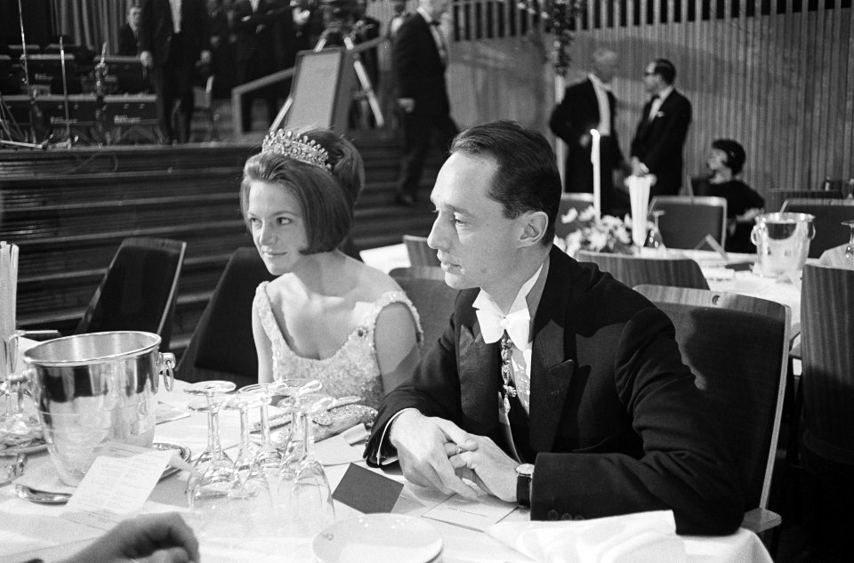 Persbal van Duitse journalisten in Bonn, Prinses Irene Prins Carlos op persbal, Bestanddeelnr 917-1011