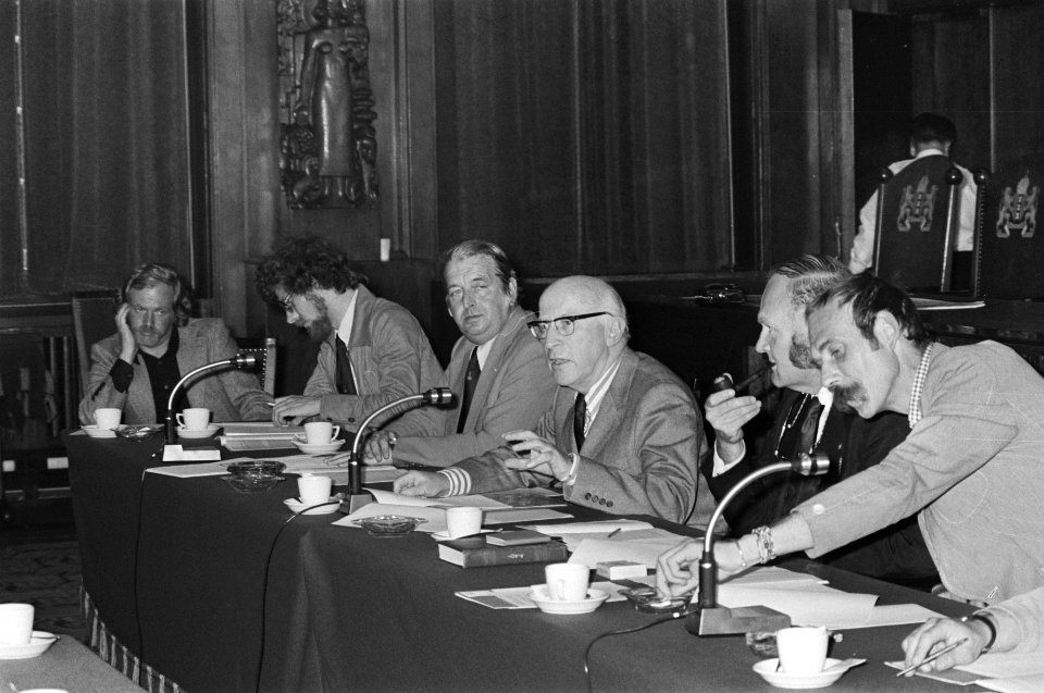 Persconferentie gemeente Amsterdam ivm 700 jarig besta van de stad Amsterdam, Bestanddeelnr 927-3959