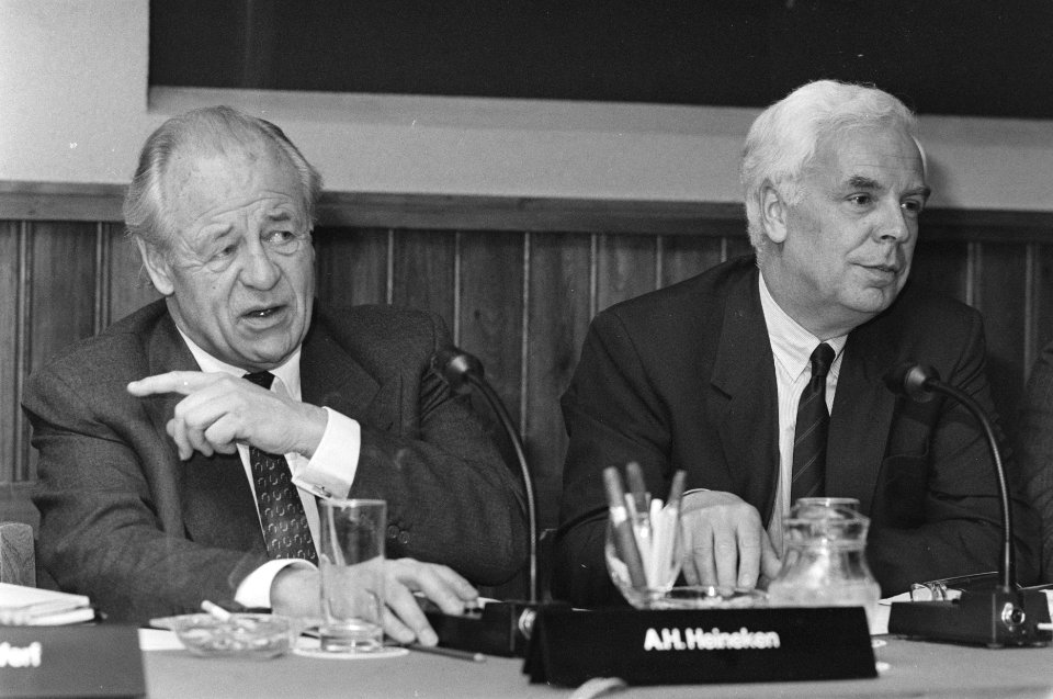 Persconferentie Heineken i.v.m. jaarverslag 1986 A. H. Heineken (voorzitter RvB, Bestanddeelnr 933-9464