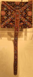 Peranakan woman's ceremonial purse (tas manik), Honolulu Museum of Art