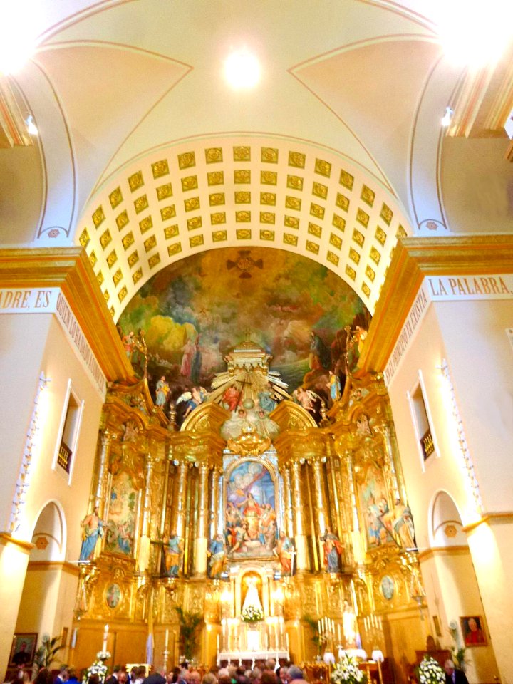 Peralta - Iglesia de San Juan Evangelista, retablo mayor 1