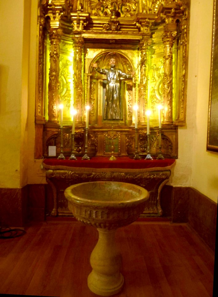 Peralta - Iglesia de San Juan Evangelista, interior 12