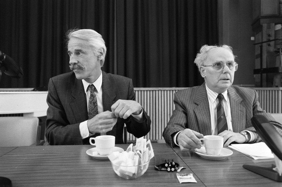 Persconferentie Dijkzigtziekenhuis Rotterdam n.a.v. hepatitus-B besmetting van v, Bestanddeelnr 934-2041