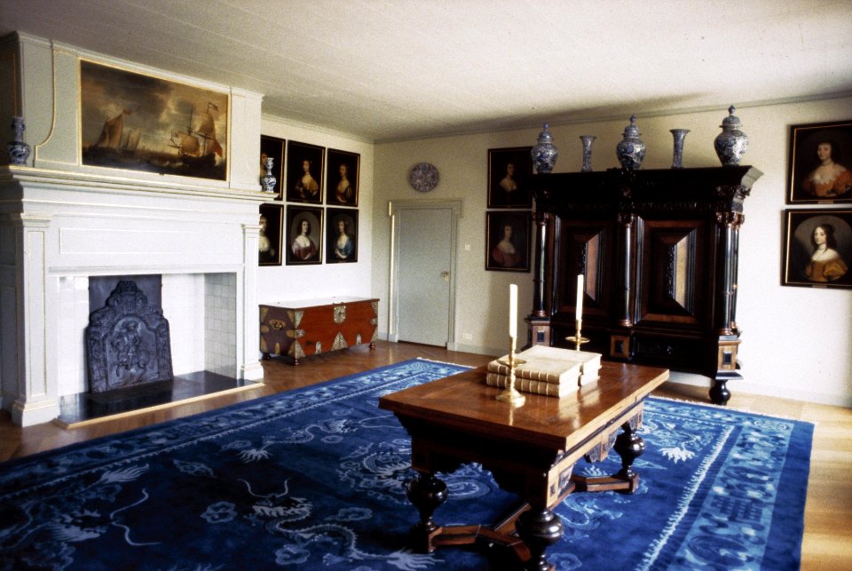 Pers excursie in Koninklijk Paleis Het Huis ten Bosch in DH, waar Beatrix en haa, Bestanddeelnr 253-8552