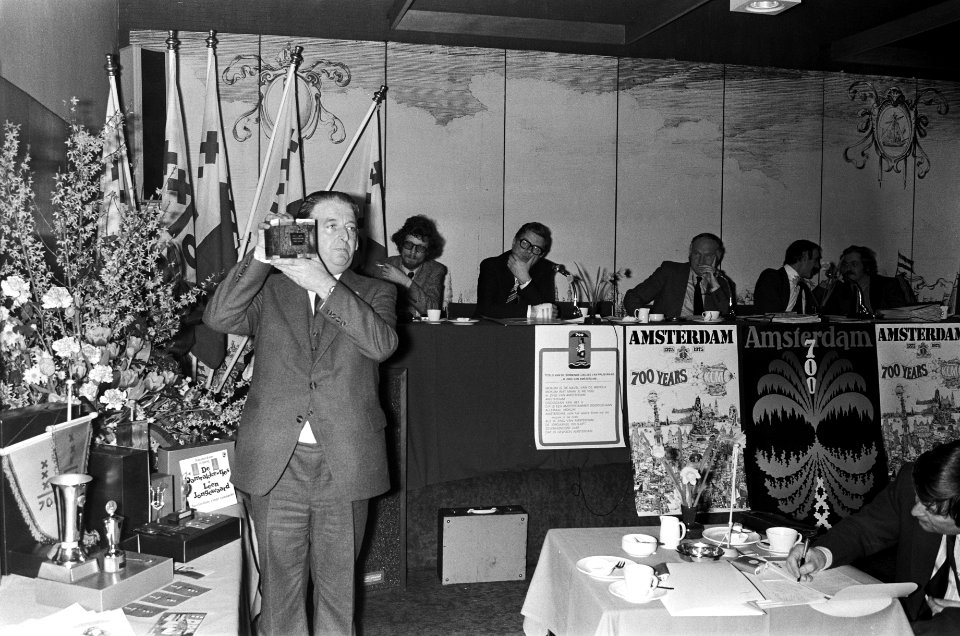 Persconferentie Amsterdam 700, Bestanddeelnr 927-8168