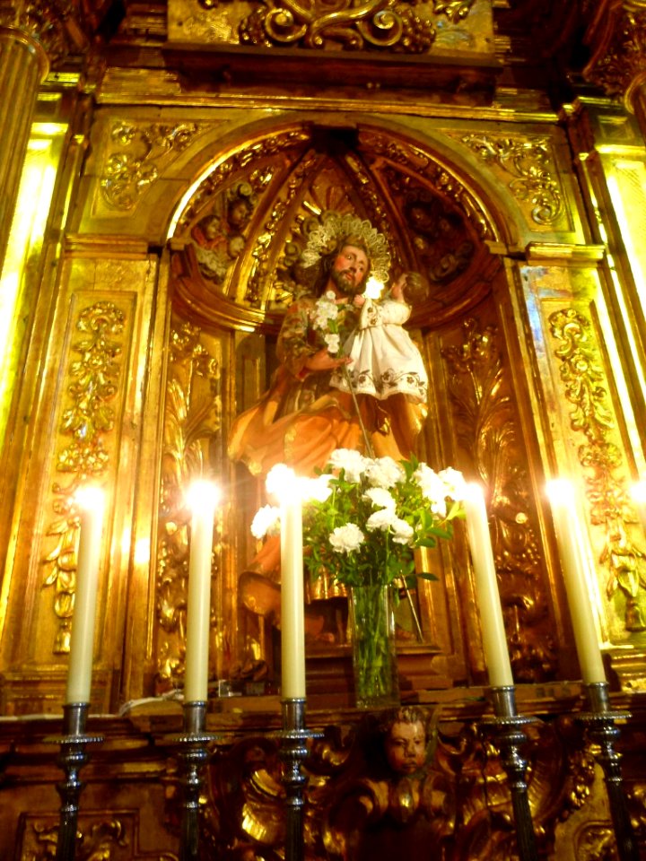 Peralta - Iglesia de San Juan Evangelista, interior 11