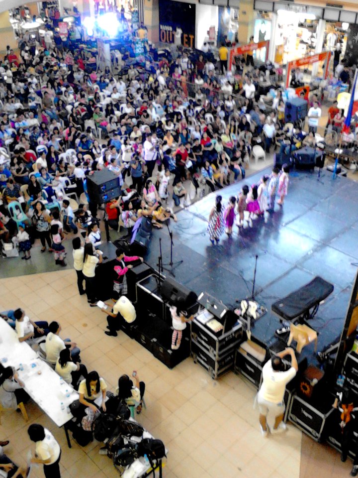 People gather at an event at the atrium of Robinsons Starmills Mall in the City of San Fernando, Pampanga, Philippines (3)