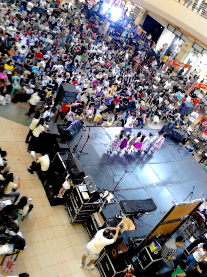 People gather at an event at the atrium of Robinsons Starmills Mall in the City of San Fernando, Pampanga, Philippines (5)