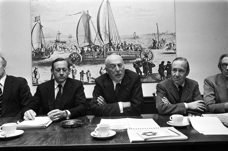 Persconferentie over rapport van beleidscommissie scheepsbouw, Bestanddeelnr 928-9891