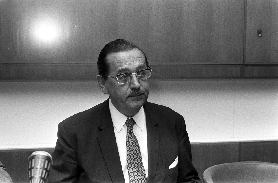 Persconferentie over tentoonstelling HiFi in RAI 1973, Schuttenhelm (kop), Bestanddeelnr 926-6085