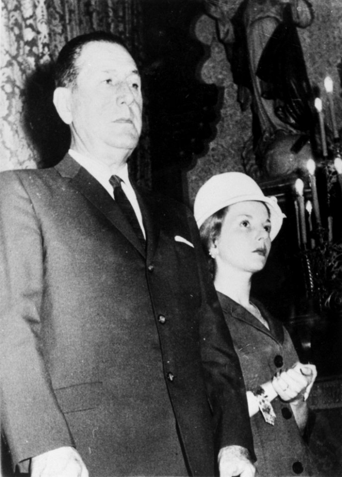 Peron meet zijn echtgenote ( Isabella Marinez , tweede vrouw) in Spanje, Bestanddeelnr 917-2114