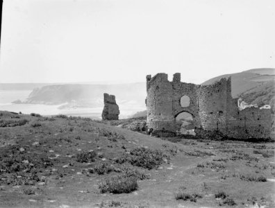 Pennard castle, Gower (1293860)