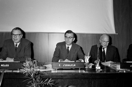 Persconferentie over Autotentoonstelling RAI, Amsterdam, Bestanddeelnr 924-2058