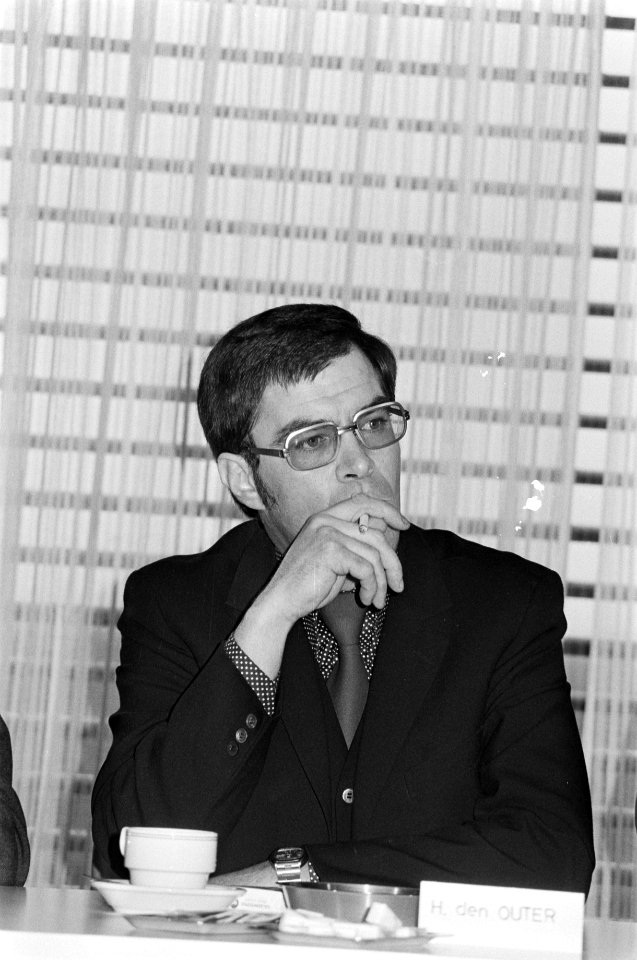 Persconferentie nav vijfling in Rotterdams Sophiakinderziekenhuis 21-23 Vis, Bestanddeelnr 928-3696