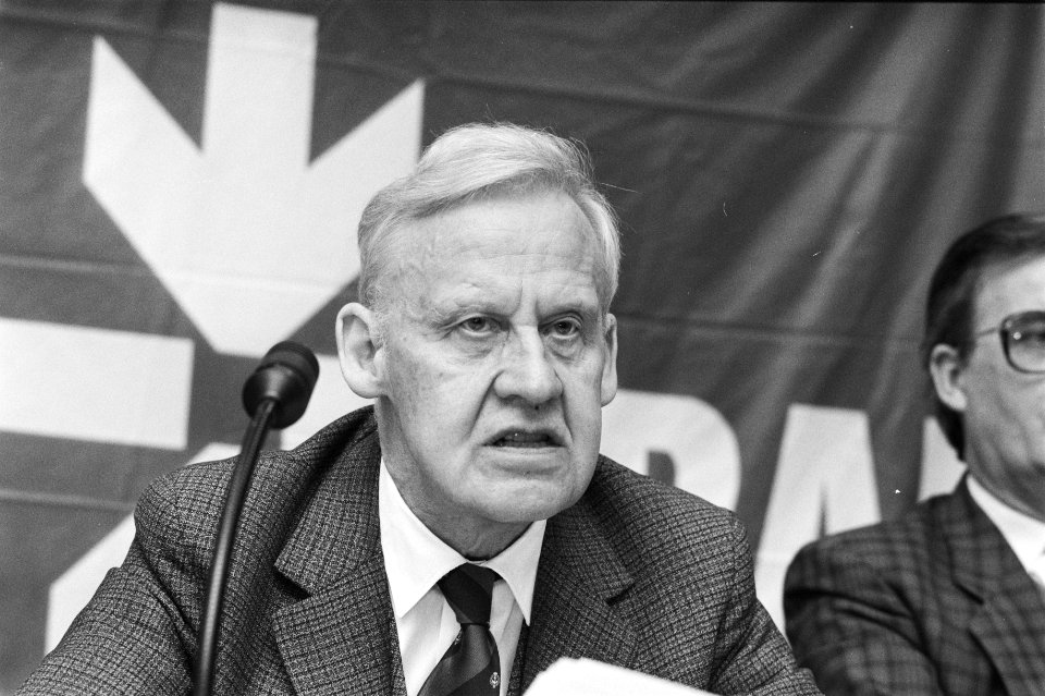 Persconferentie Kerkbalans prof. mr. I. A. Diepenhorst, kop, Bestanddeelnr 934-1648