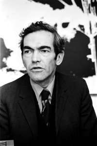 Persconferentie ivm 4e Russell Tribunaal met als onderwerp positie en rechten, Bestanddeelnr 930-6817