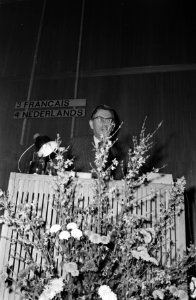 Persconferentie over Autotentoonstelling RAI, Amsterdam, Bestanddeelnr 924-2054