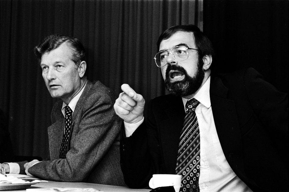 Persconferentie nav rapport Commissie Willy Brandt tav ontwikkelingsvraags, Bestanddeelnr 930-6733