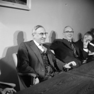 Persconferentie met De Quay inzake Nieuw-Guinea, Bestanddeelnr 913-6439