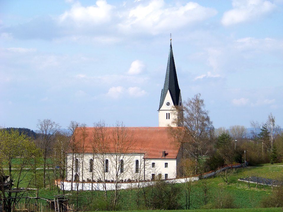 Perkam-kirche-mariä-himmelfahrt