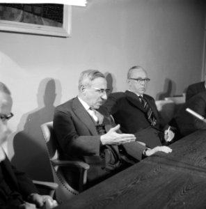 Persconferentie met De Quay inzake Nieuw-Guinea, Bestanddeelnr 913-6444