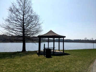 Peregrine Lake gazebo in Palatine, Illinois photo