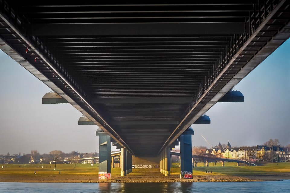 Building river transition