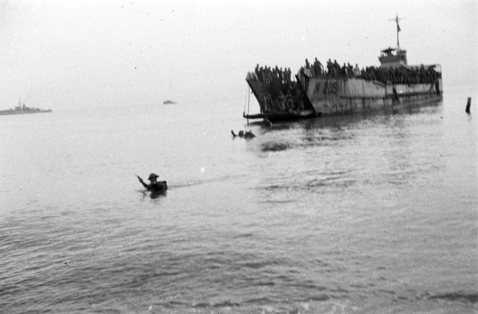 Perbaoengan (Oostkust Sumatra). Landing bij Baoengan, Bestanddeelnr 7462