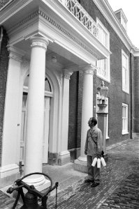 Pers-excursie in Koninklijk Paleis Het Huis ten Bosch i Den Haag waar Beatrix ei, Bestanddeelnr 931-5332