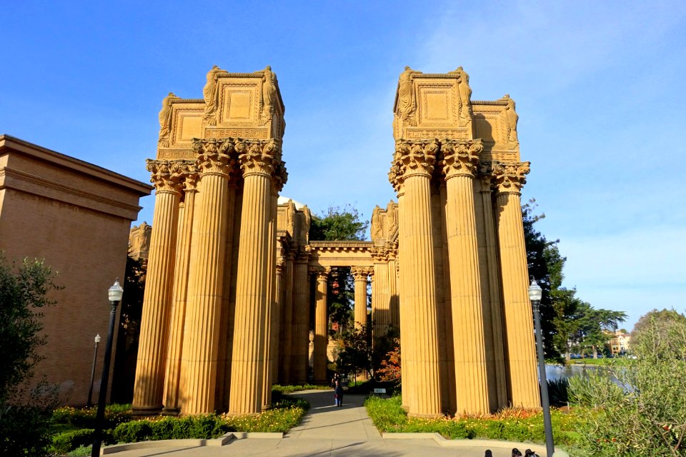 Pergola - Palace of Fine Arts - San Francisco, CA - DSC02432