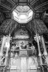 Pers-excursie in Koninklijk Paleis Het Huis ten Bosch i Den Haag waar Beatrix ei, Bestanddeelnr 931-5330