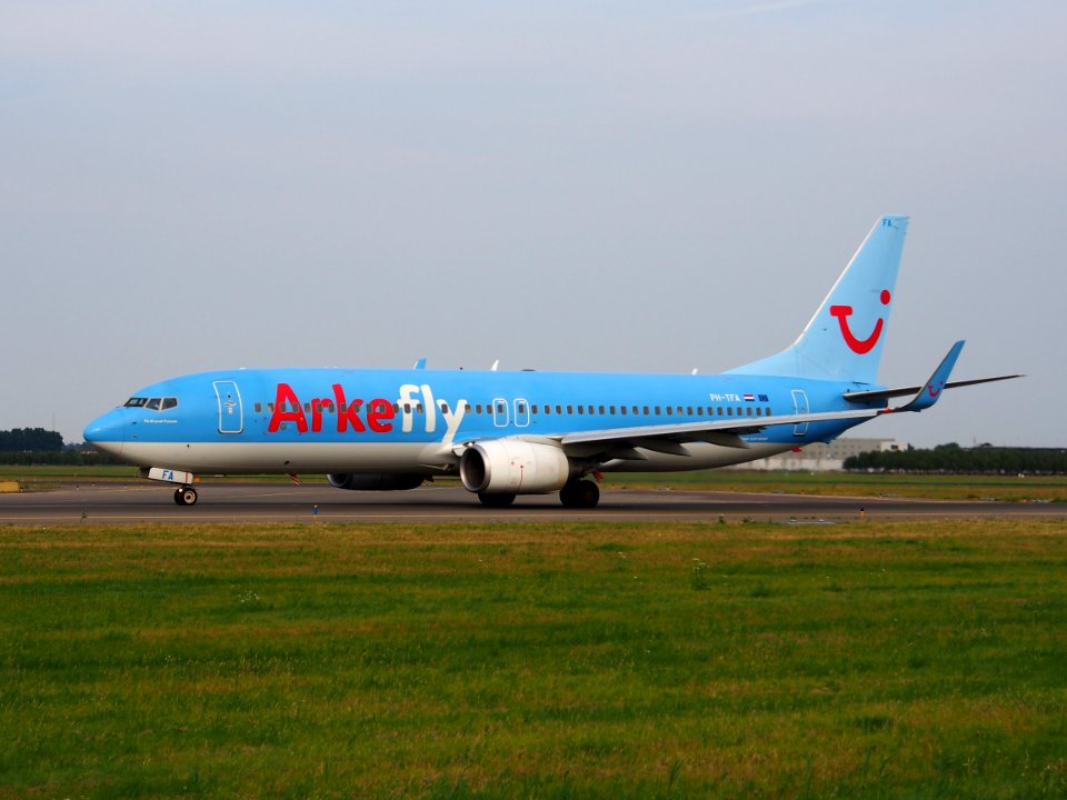 PH-TFA ArkeFly Boeing 737-8K5(WL) - cn 35100, taxiing 22july2013 pic-002