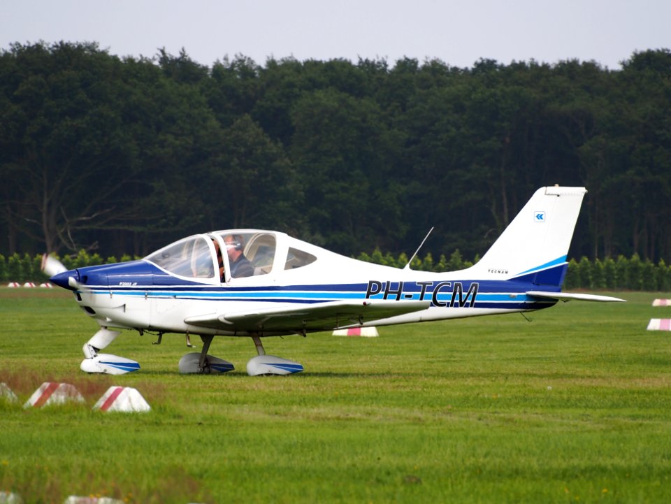 PH-TCM, Tecnam P2002 Sierra taxiing at Hilversum Airport (ICAO EHHV), photo1