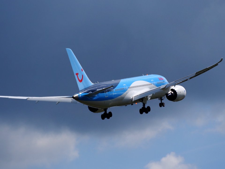 PH-TFK ArkeFly Boeing 787-8 Dreamliner pic7