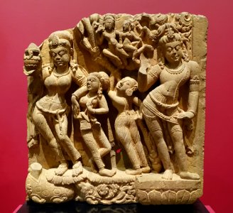 Personification of the river Jamuna, central India, probably 600s-700s AD, red sandstone - Dallas Museum of Art - DSC05051