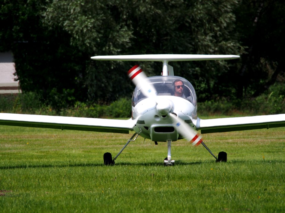 PH-SKM, HOAC DV20 Katana at Hilversum Airport (ICAO EHHV), photo8