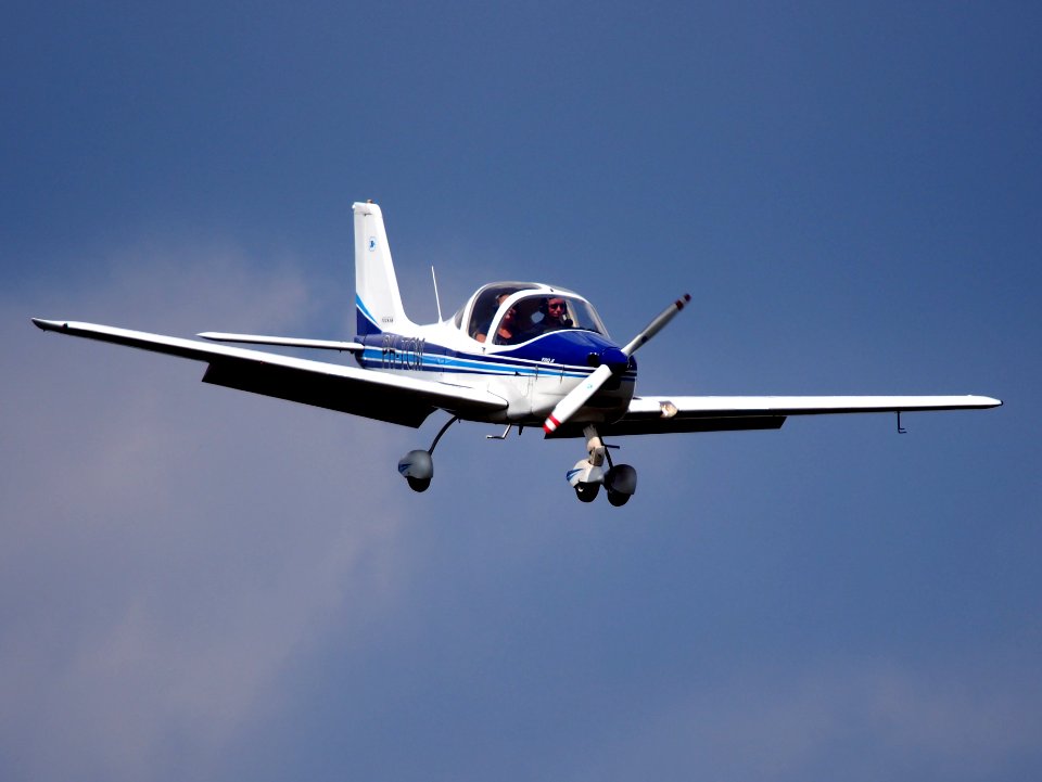PH-TCM, Tecnam P2002 Sierra landing at Hilversum Airport (ICAO EHHV), photo7
