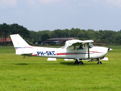 PH-SKC Reims Cessna F172N at Hilversum Airport (ICAO EHHV) photo2