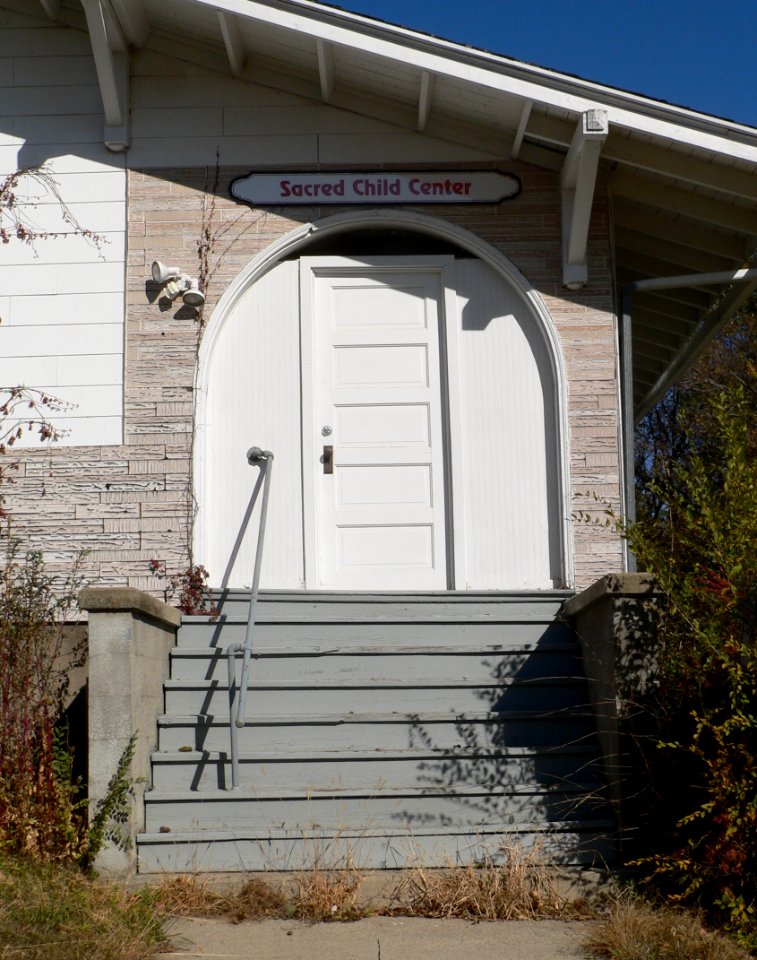 Picotte hospital SE entrance