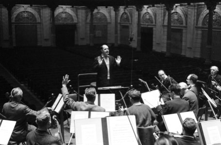 Pierre Boulez gastdirigent bij het Concertgebouworkest, Bestanddeelnr 914-7942
