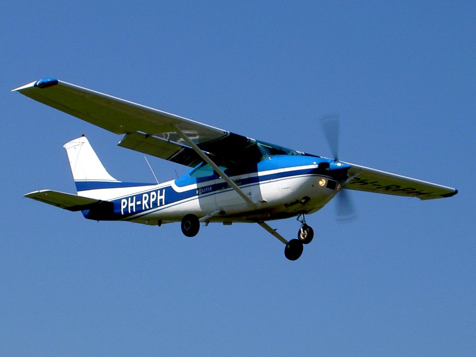 PH-RPH Cessna 182R