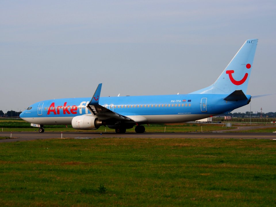 PH-TFA ArkeFly Boeing 737-8K5(WL) - cn 35100, taxiing 22july2013 pic-004