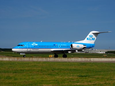 PH-WXD KLM Cityhopper Fokker F70 - cn 11563 - pic1