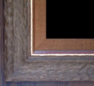 Picture frame favored by Eduardo Orlando Ortega