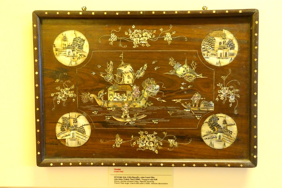 Picture, Nguyen dynasty, 1890, wood with mother of pearl inlay - National Museum of Vietnamese History - Hanoi, Vietnam - DSC05612