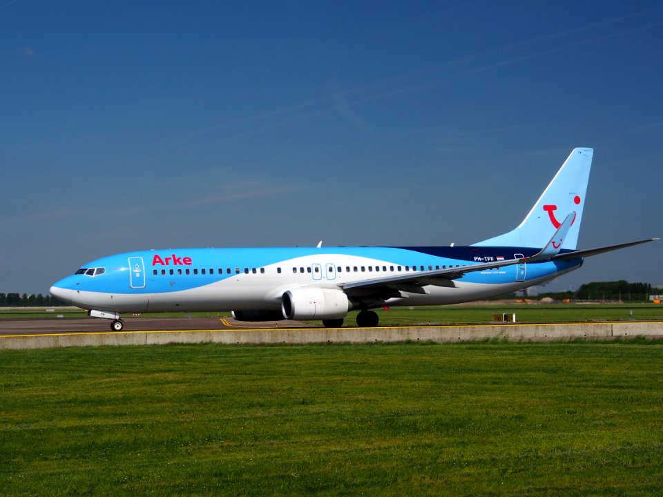 PH-TFF ArkeFly Boeing 737-86N(WL) at Schiphol (AMS - EHAM), The Netherlands, 16may2014, pic-3