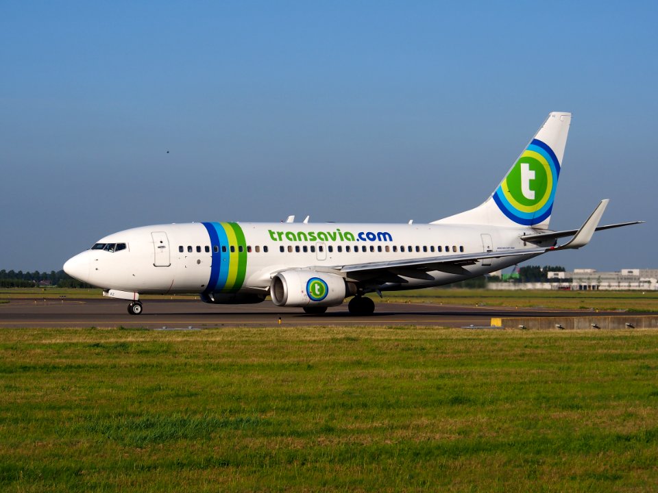 PH-XRZ Transavia Boeing 737-7K2(WL) - cn 33462 taxiing 15july2013 pic-004