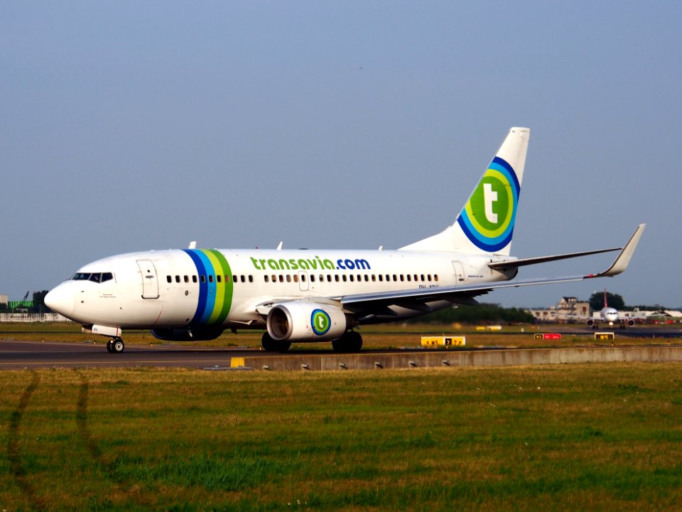 PH-XRV Transavia Boeing 737-7K2(WL) - cn 34170 taxiing 22July2013 pic-002