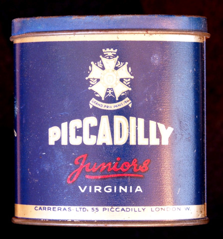 Piccadilly cigarettes tin