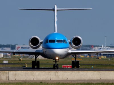 PH-WXC KLM Cityhopper Fokker F70 - cn 11574, taxiing 21july2013 pic-001